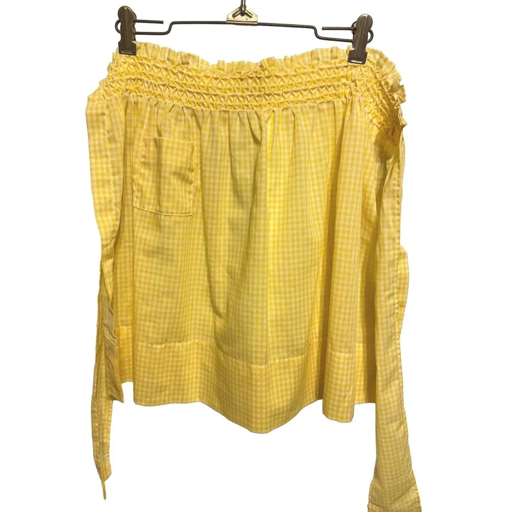#5710 Womens Checkered Yellow and White Half Apron With Crossstich embroidery